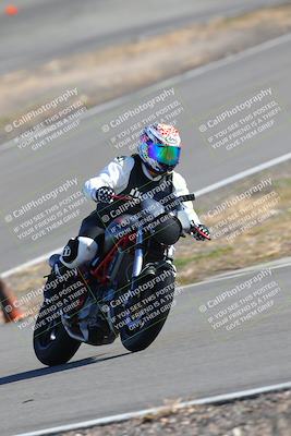 media/Feb-05-2023-Classic Track Day (Sun) [[c35aca4a42]]/Group 2/session 4 turn 4/